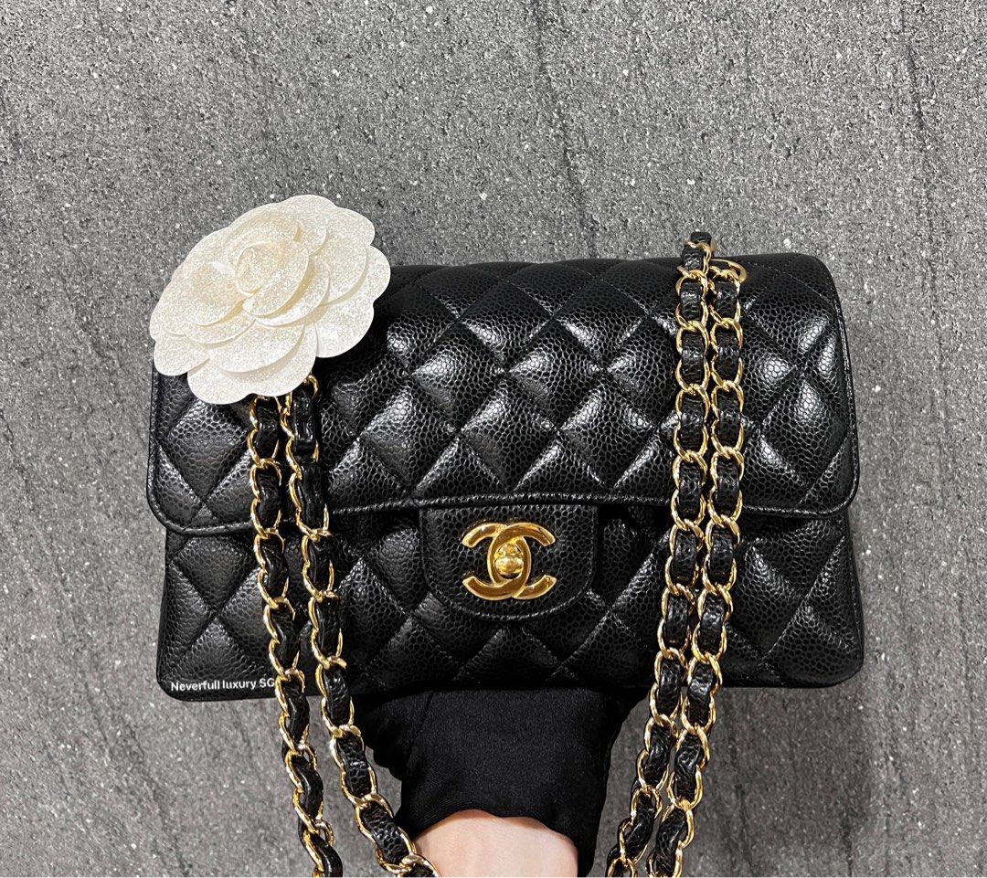 Chanel classic flap small sales caviar black