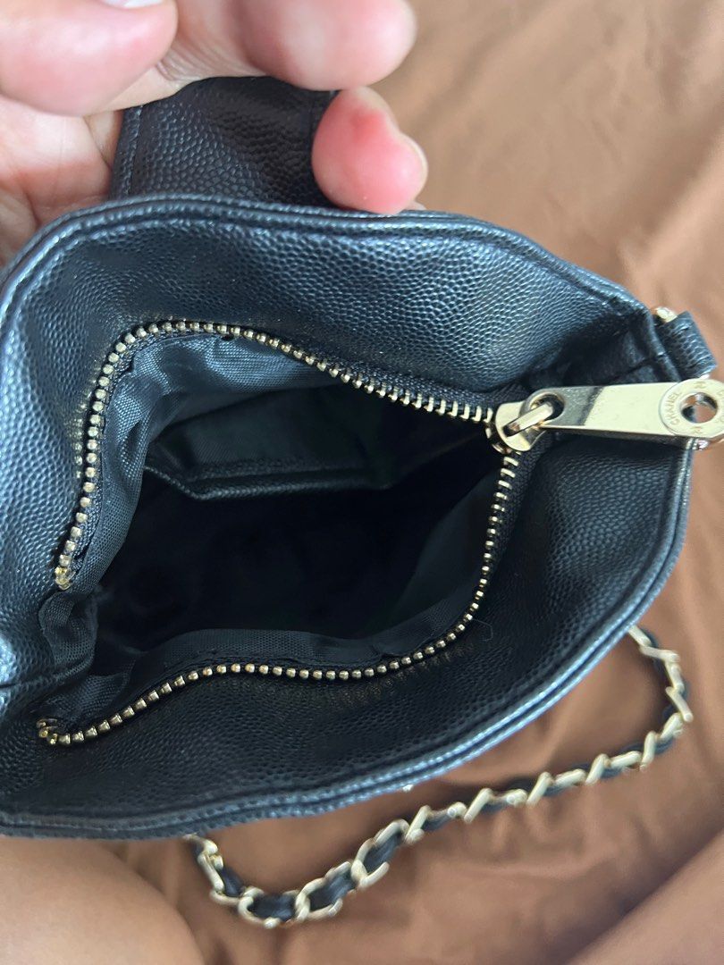 chanel cp bag (Category: Luxury Bags & Wallets) located in Sual. Submitted by Twinkle (Listing ID 1225757388, Image 2). Description: .