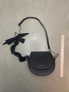 （分類：）位於 。 由 carloning 提交（商品編號 1225788713，圖片 1）。簡介： 。