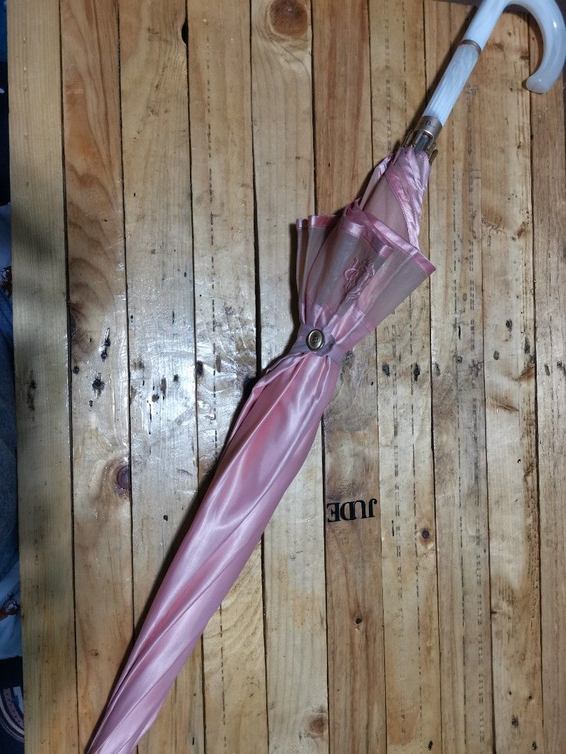 CHRISTIAN DIOR UMBRELLA (Category: Umbrellas) located in Tanay. Submitted by judevalcorza (Listing ID 1225887935, Image 1). Description: CHRISTIAN DIOR UMBRELLA VERY GOOD USED CONDITION HAS SIGN OF USAGE SOME DIRT AND RUBS ISSUES POSTED ALREADY STILL PRESENTABLE AND WEARABLE 1000 PLUS SHIP VIA JNT.