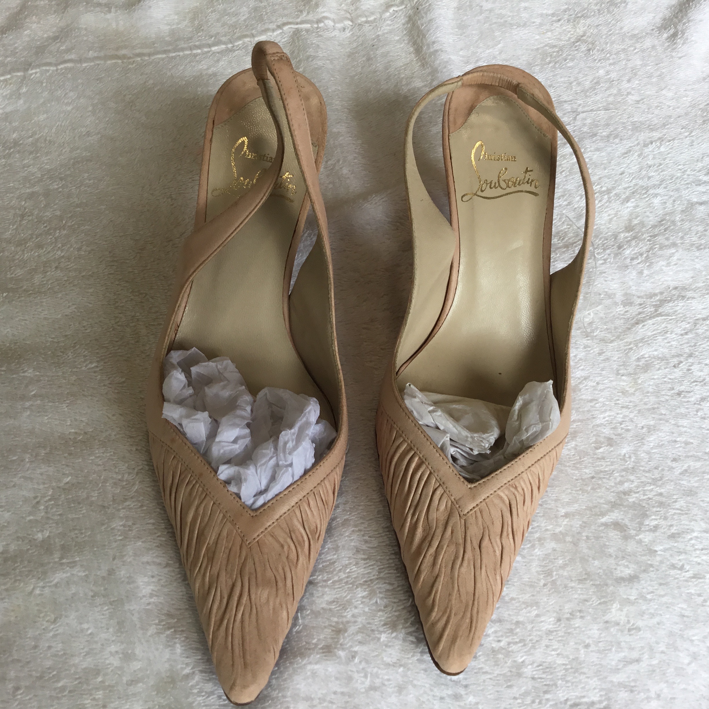 Christian louboutin top size 38