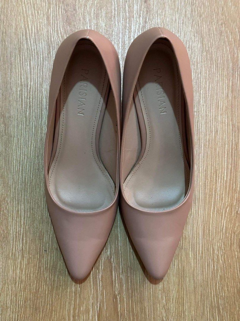 classic nude pumps