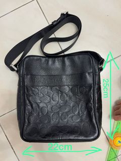 (Category: ) located in . Submitted by hezreenchenta (Listing ID 1225880760, Image 1). Description: .