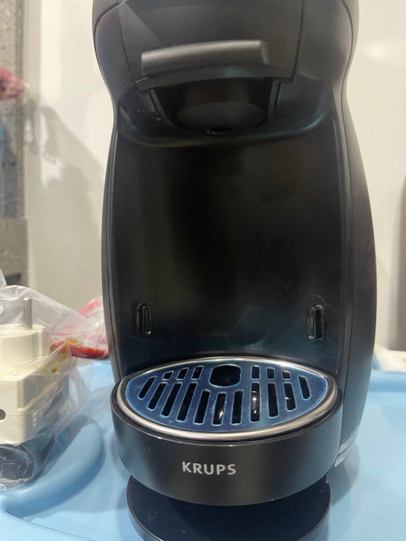 Coffee Maker (nescafe dolce gusto)