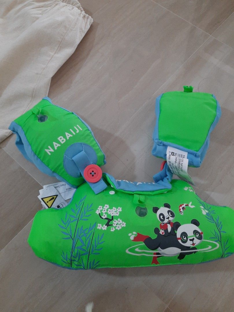 Decathlon float, Babies & Kids, Infant Playtime on Carousell