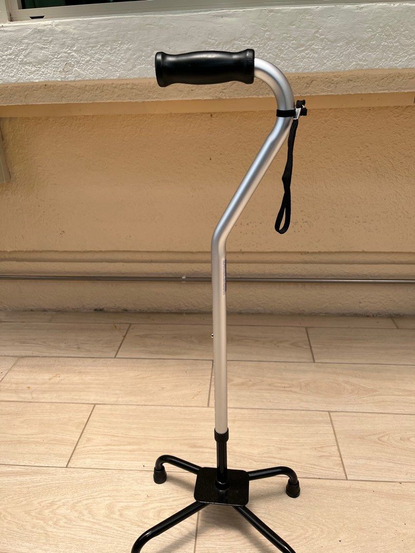 DNR walking stick, Health & Nutrition, Assistive & Rehabilatory Aids