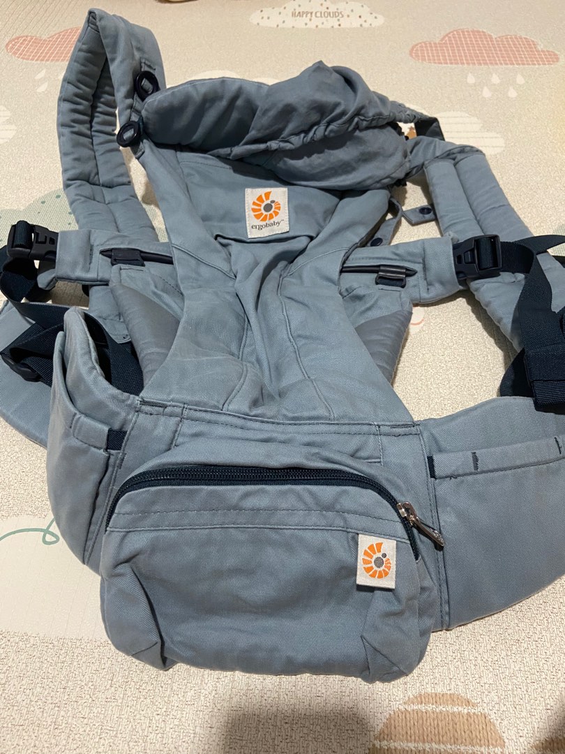 Ergo baby carrier Omni Dream, Babies & Kids, Going Out,