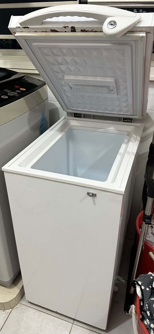 FARFALLA SLIM CHEST FREEZER, TV & Home Appliances, Kitchen Appliances