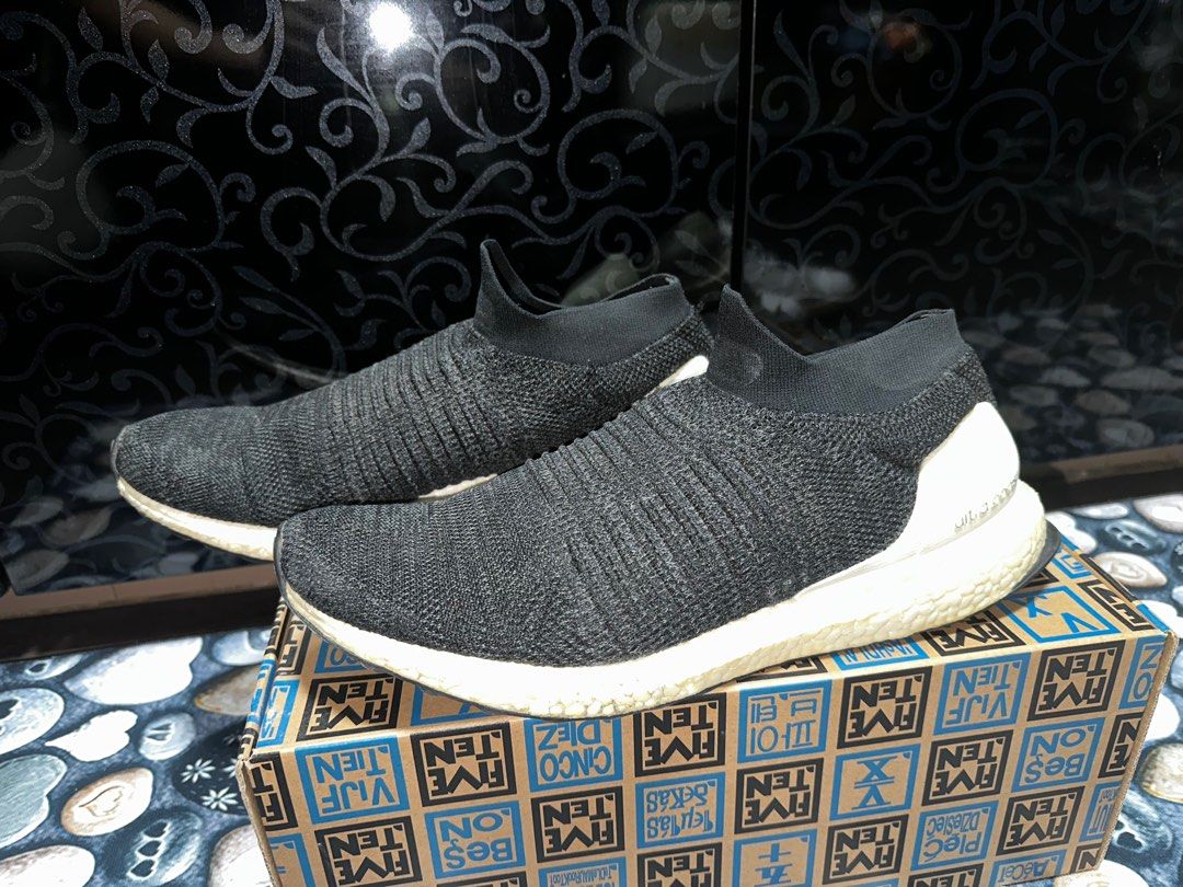 Adidas ultra clearance boost laceless 80s