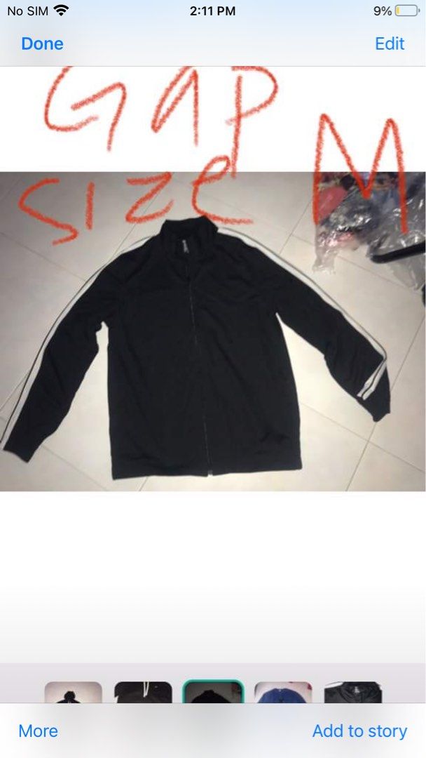 Gap jacket (Category: Coats, Jackets and Outerwear) located in Singapore. Submitted by beebee331 (Listing ID 1225765645, Image 1). Description: Thin material.