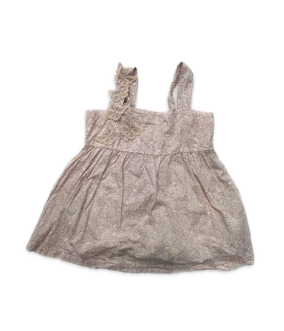 Gingersnaps Top Size 10 (Category: Babies & Kids Fashion) located in Quezon City. Submitted by Jessesells (Listing ID 1225796671, Image 1). Description: 300.