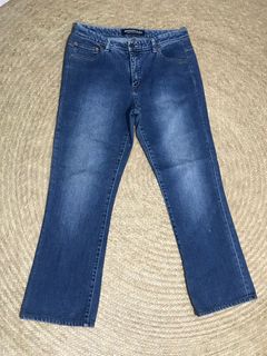 (Category: ) located in . Submitted by krish.preloved (Listing ID 1225836349, Image 1). Description: .
