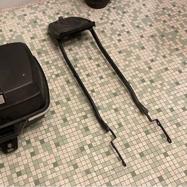 Givi Monolock/Monokey Kawasaki Ninja 300 (2013-2017) top box frame ...