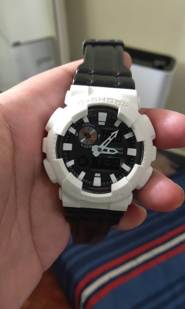 White g shock deals watch price