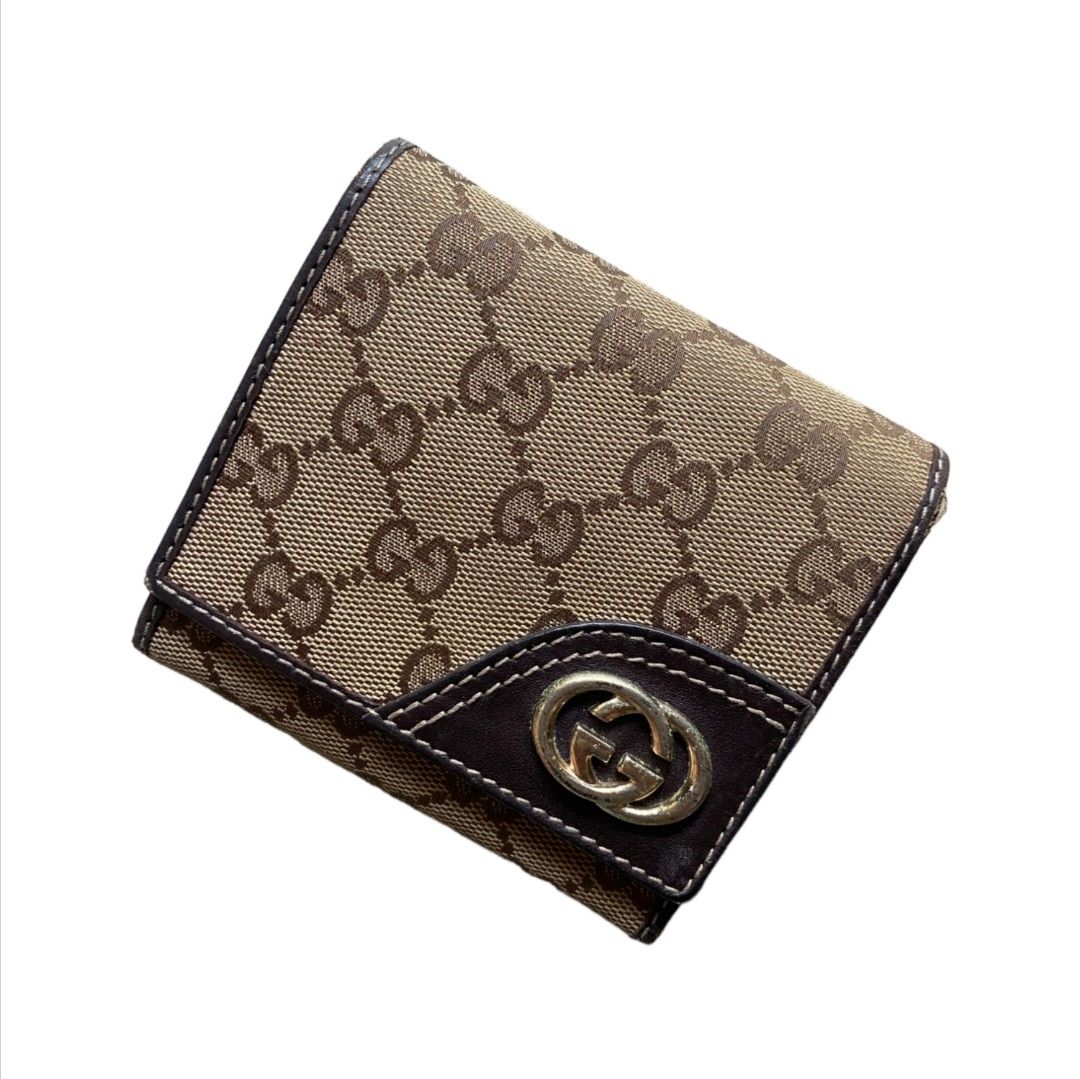 Gucci card holder, Men's Fashion, Watches & Accessories, Wallets & Card  Holders on Carousell