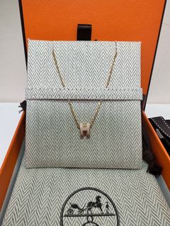 （分類：）位於 。 由 riennayy 提交（商品編號 1225761195，圖片 1）。簡介： 。