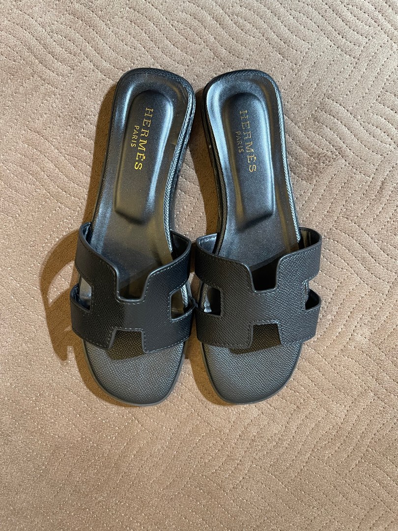 Hermes Sandal, Women's Fashion, Footwear, Flats on Carousell