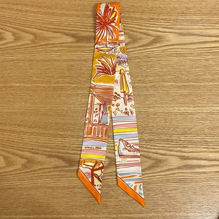 （分類：）位於 。 由 llokmanyee 提交（商品編號 1225828437，圖片 1）。簡介： 。