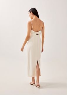 Hermione Padded Knot Back Dress (Cream)