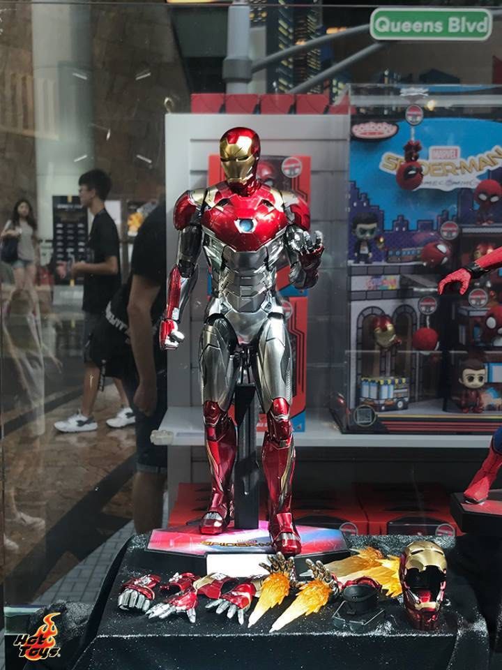 Hot toys iron hotsell man mark 47