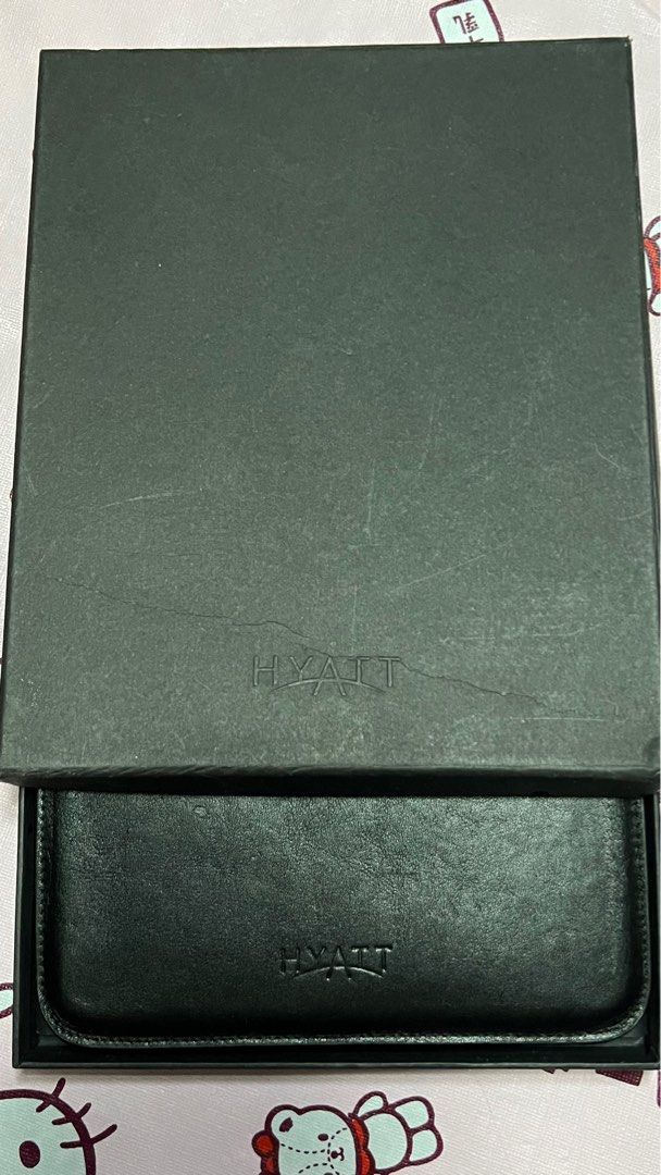Hyatt IPad tablet case sleeve (Category: Cases & Sleeves) located in Manila. Submitted by hellokittyjhoe (Listing ID 1225768019, Image 3). Description: 19cm x 24cm For IPad pro tablet 9.7 inches Leatherette .