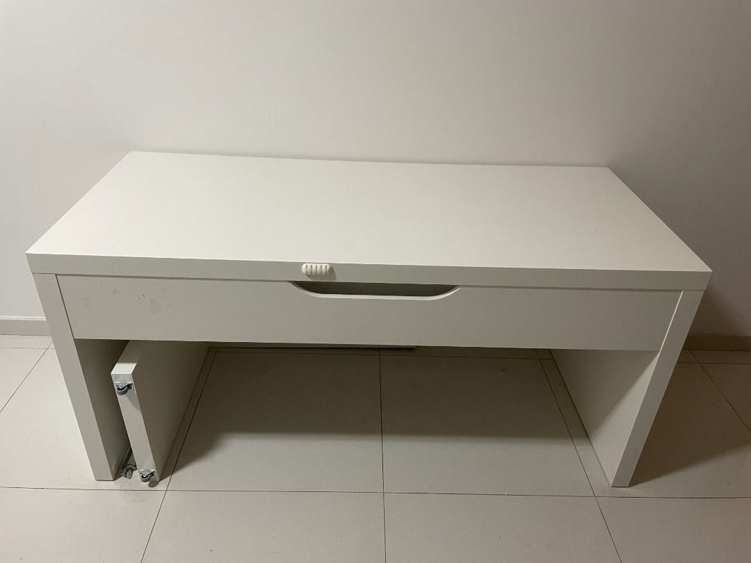Ikea Malm Desk with pull out panel White, Furniture & Home Living