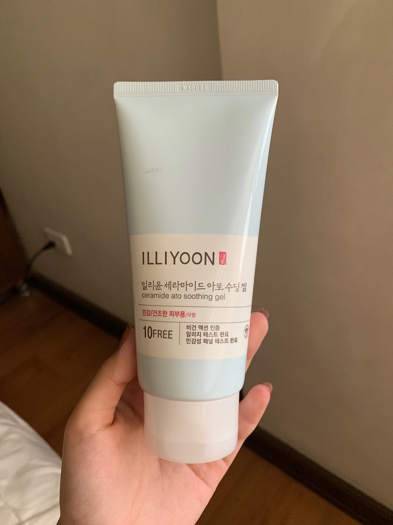 Illiyoon Ceramide Ato Soothing Gel on Carousell