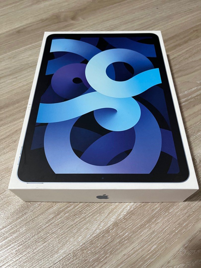 iPad Air 4 64GB Sky Blue with Apple Pencil 2nd Gen, Mobile Phones & Gadgets, Tablets, iPad on