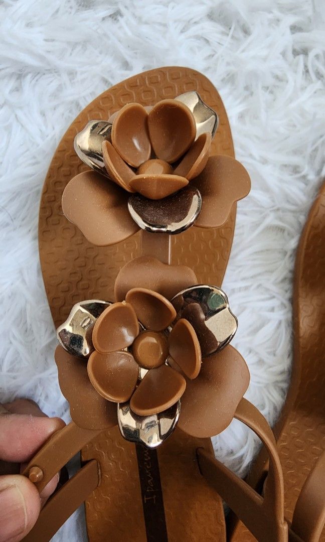 zando ipanema sandals