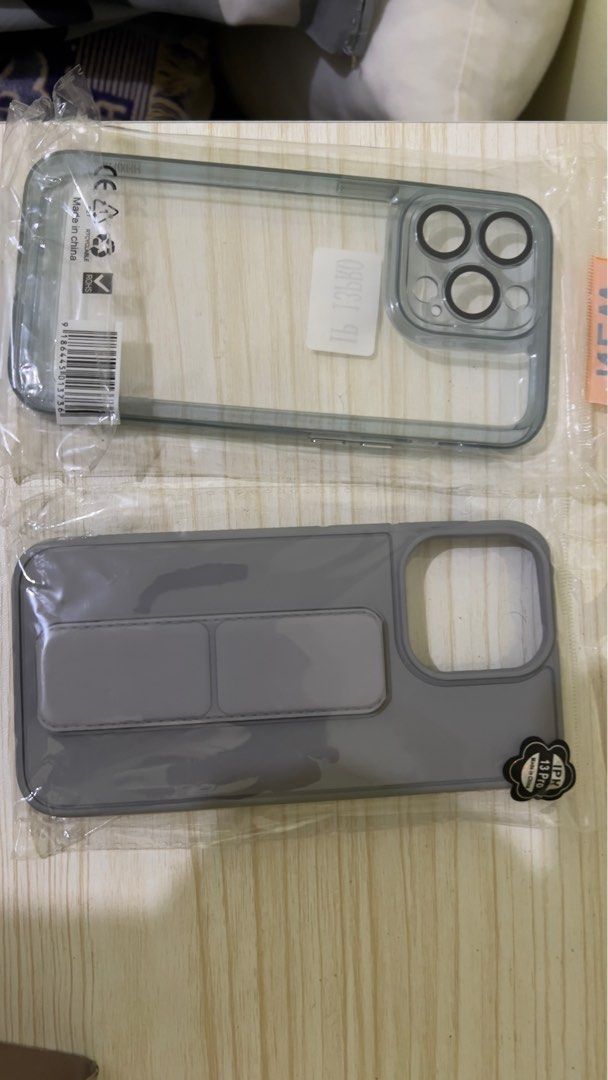 Iphone 13 Pro Cases (Bundle) (Category: Cases & Sleeves) located in Paranaque City. Submitted by chriscee1987 (Listing ID 1225871705, Image 1). Description: For Sale Iphone 13 Pro Cases Bundle For only 500 In good condition. Never Been used. See pictures for details. RFS: decluttering Delivery: Thru lalamove or any delivery courier (buyer will shoulder shipping fee) Meet up: Paranaque Aree or nearby. Additional fee for outside Paranaque..