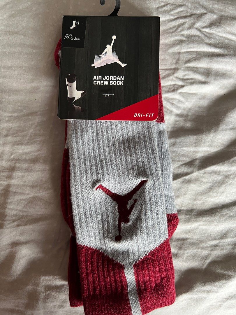 Jordan 37 PF with free socks , Men's Fashion, Footwear, Sneakers on  Carousell