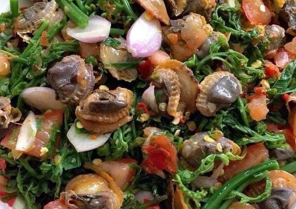 Kerang frozen 1 KG, Food & Drinks, Chilled & Frozen Food on Carousell