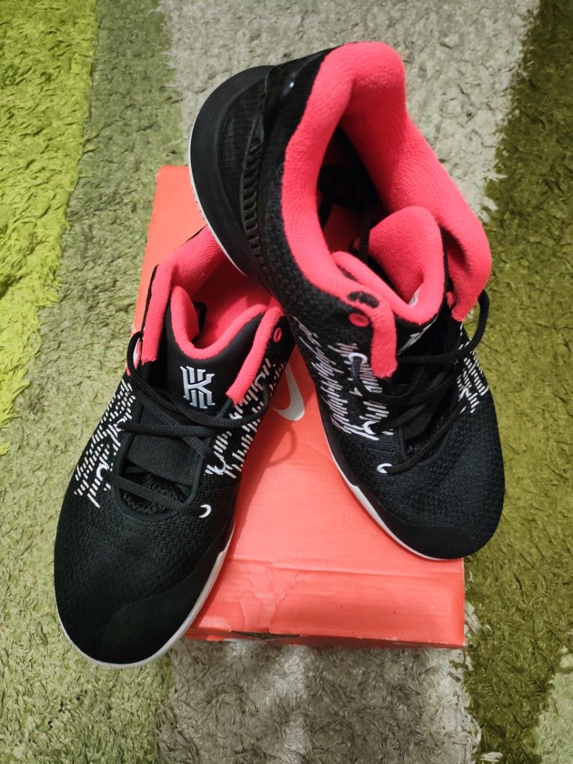 Kyrie online flytrap sale