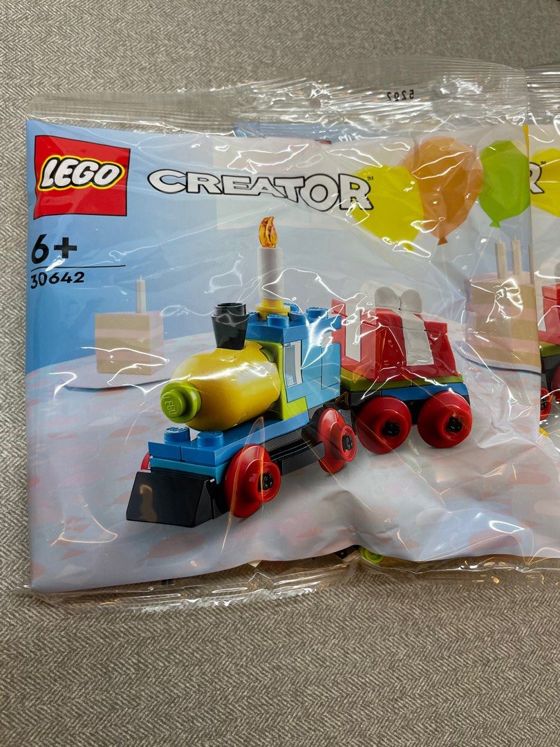 Lego 30642 Polybag Creator Birthday train, Hobbies & Toys, Toys