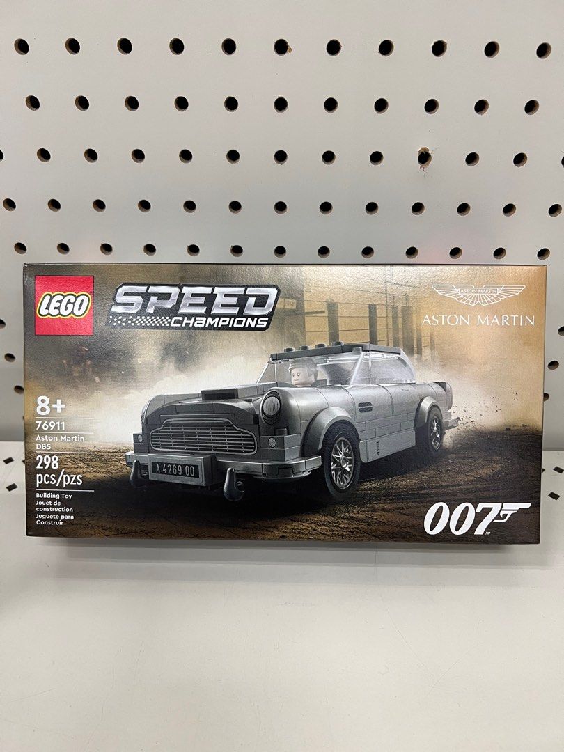 LEGO Speed Champions 76911 007 Aston Martin DB5 detailed building