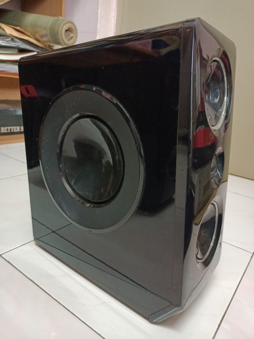 LG Bookshelf Speaker (Built in subwoofer), Audio, Soundbars, Speakers