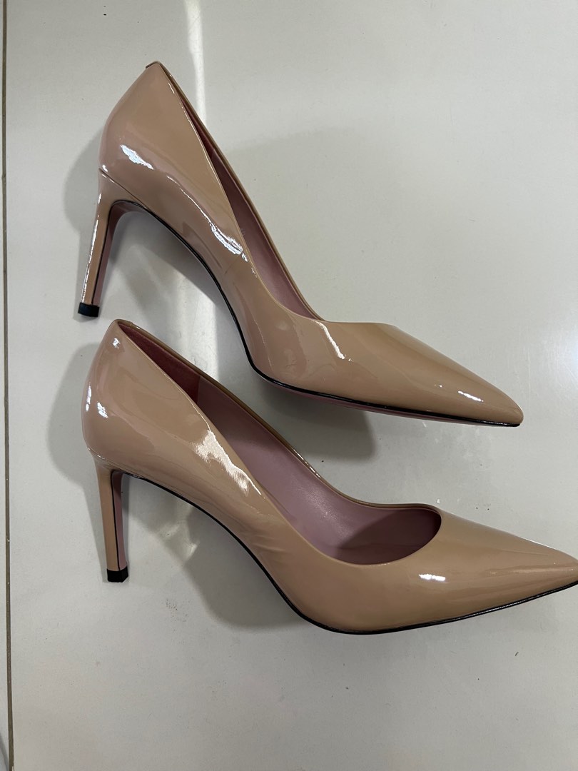 LNIB nude heels, Women's Fashion, Footwear, Heels on Carousell