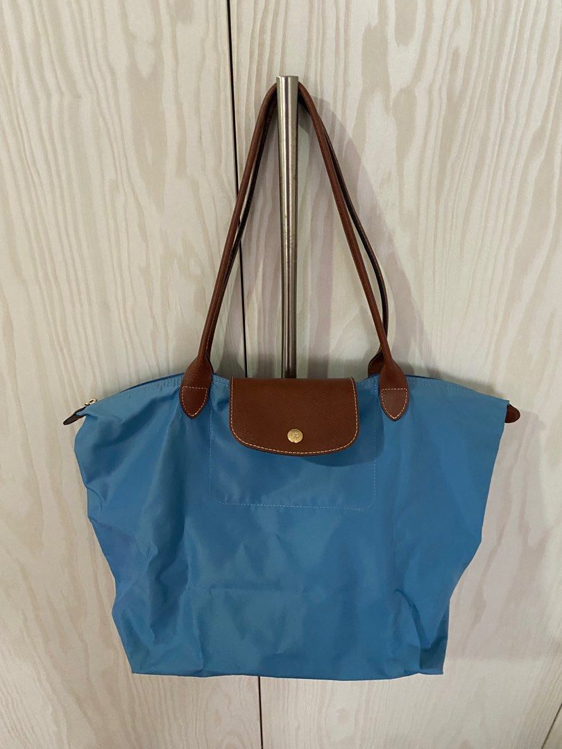 Longchamp Le Pliage Shoulder Bag (L) in Light Blue on Carousell