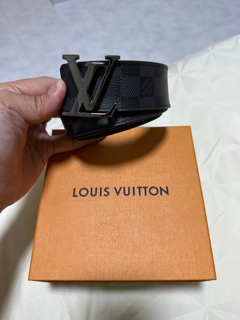 Louis Vuitton Initials 38 mm Reversible Belt Black - Luxury Helsinki