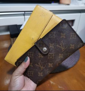 Rare Vintage Louis Vuitton Monogram Kisslock Semi Round Pocket Purse Mirror  SALE