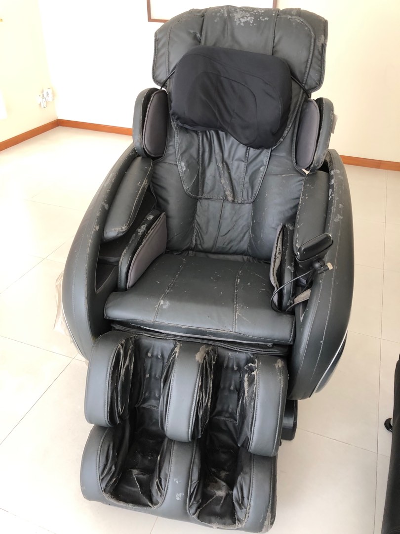 Massage Chair, Furniture & Home Living, Furniture, Chairs On Carousell