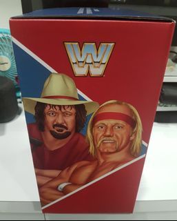Mattel WWE COLISEUM Ultimate Edition Elite Hulk Hogan / Terry Funk 2-pack Special Pack! WWE Elite Legends.