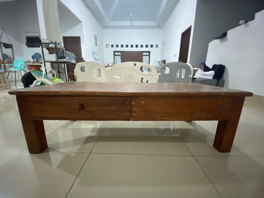 Meja Ruang Tamu Kayu, Perabotan Rumah di Carousell