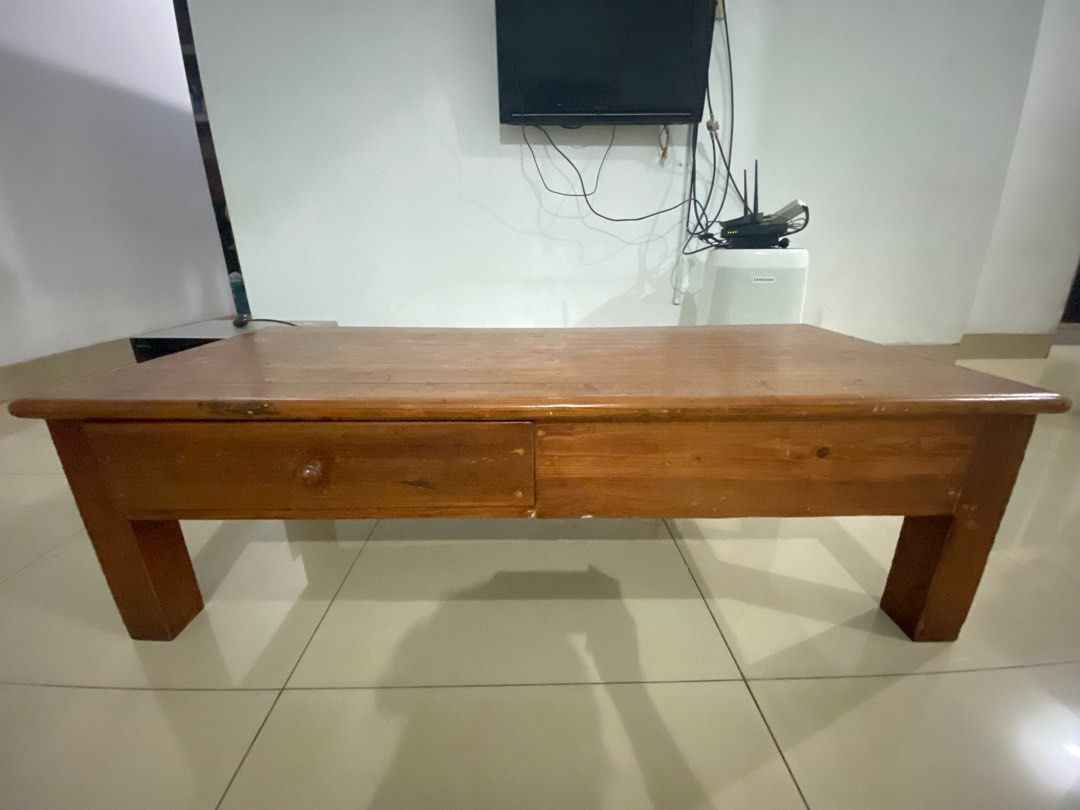 Meja Ruang Tamu Kayu, Perabotan Rumah di Carousell