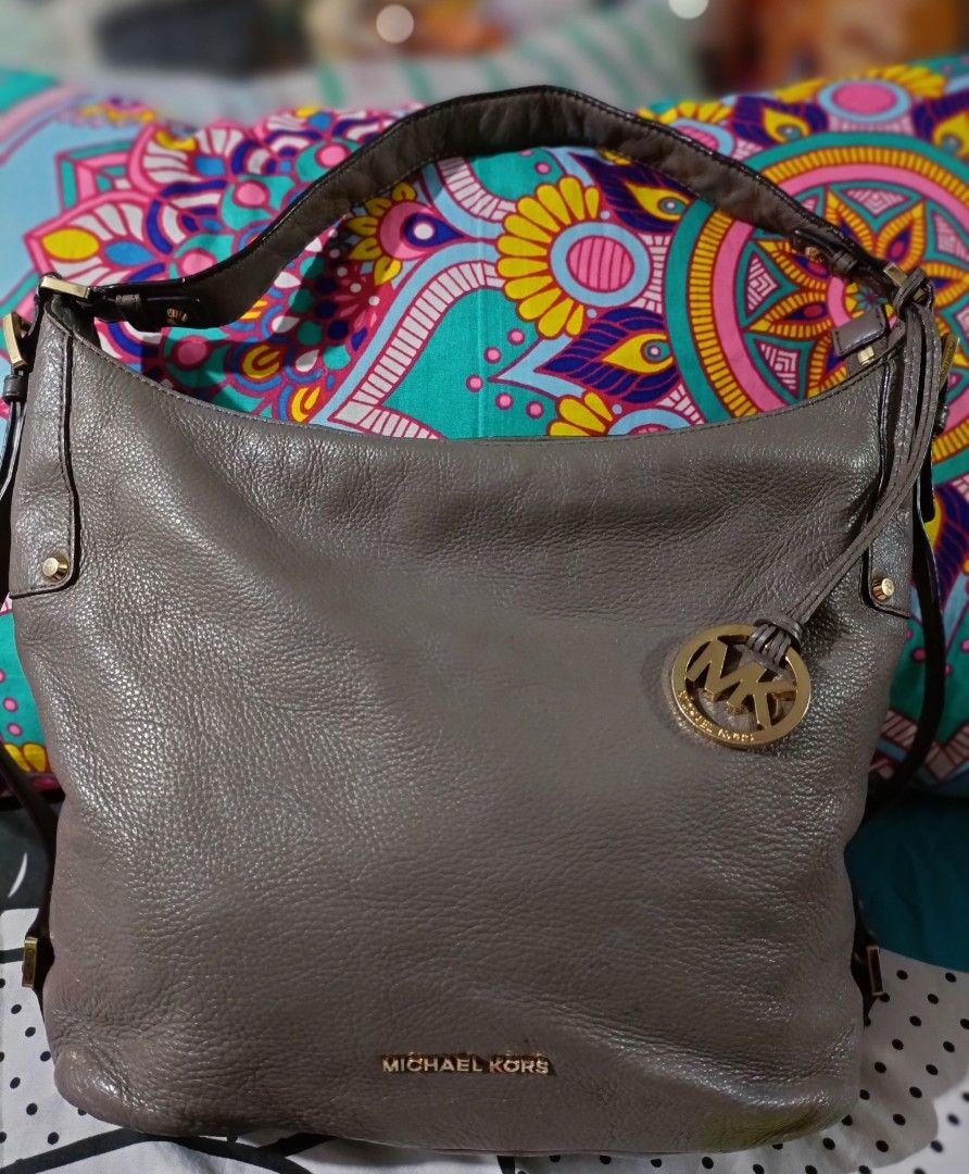 Michael kors gray discount purse