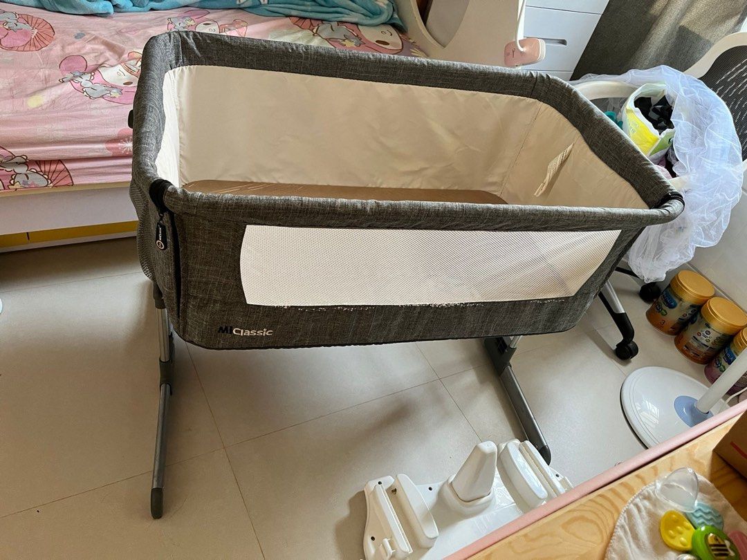 Miclassic bedside crib travel hot sale bassinet