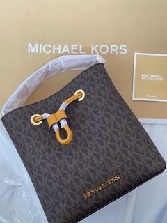 MK BUCKET BAG ORIGINAL💯%