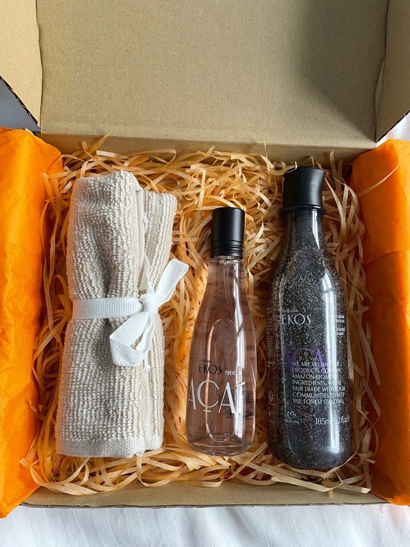 Natura Acai Fresh & Sweet Gift Set, Beauty & Personal Care, Bath & Body,  Body Care on Carousell