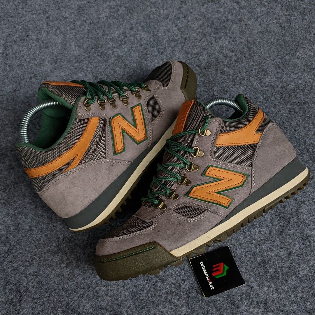 New balance 710 32 top