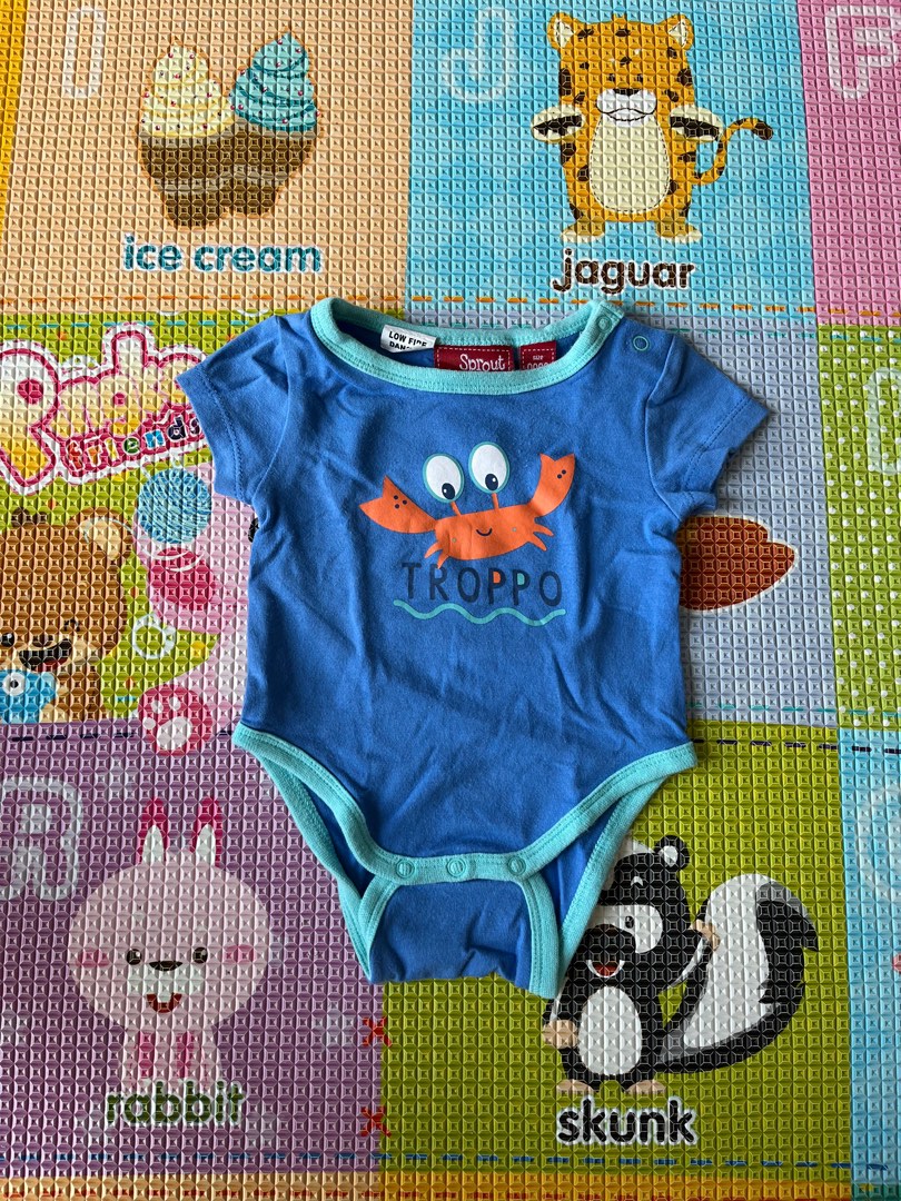 Newborn Sprout onesie, Babies & Kids, Babies & Kids Fashion on Carousell